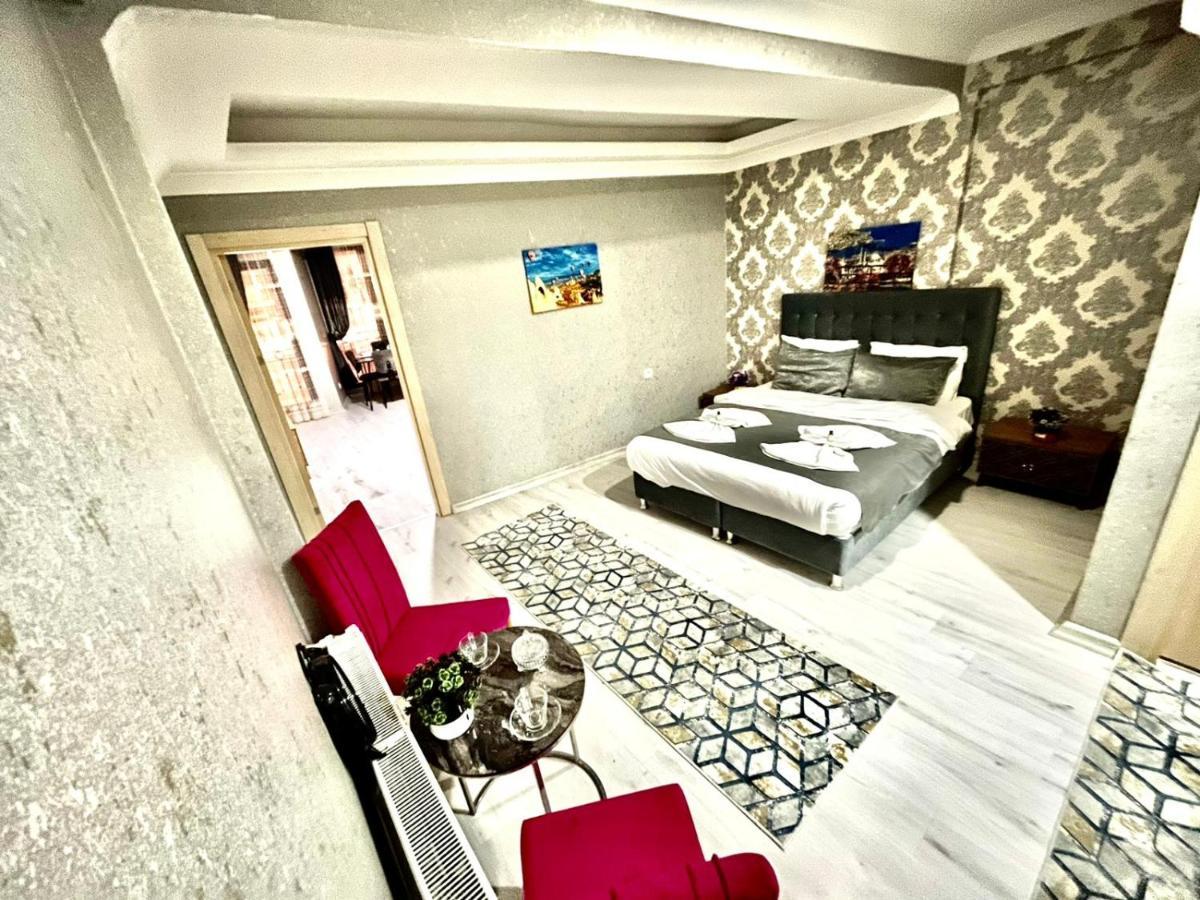 Taksim Luxury Square *