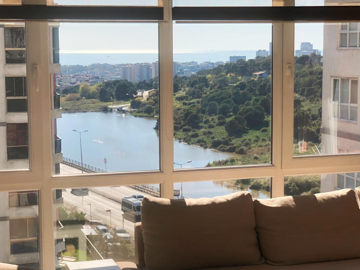 Apartment Sea And View In Maltepe *