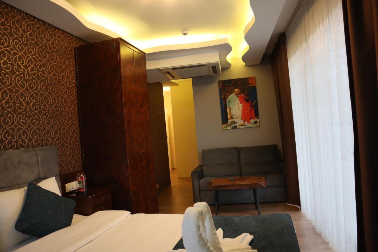 Galata & 3*