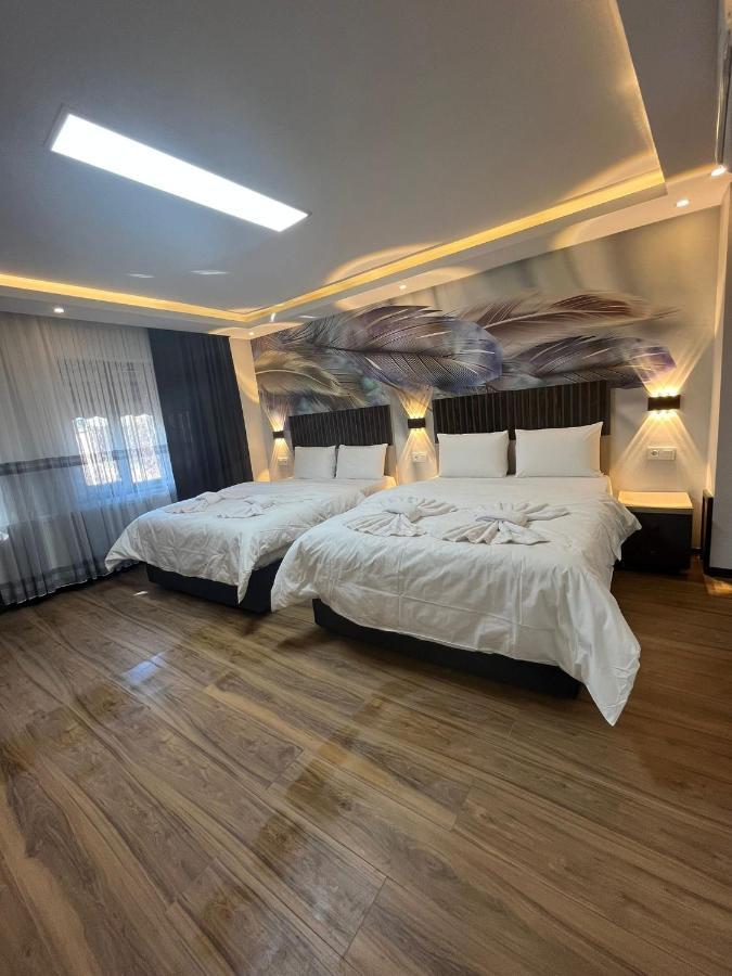 By Samarkand Travel Agency Hotel *