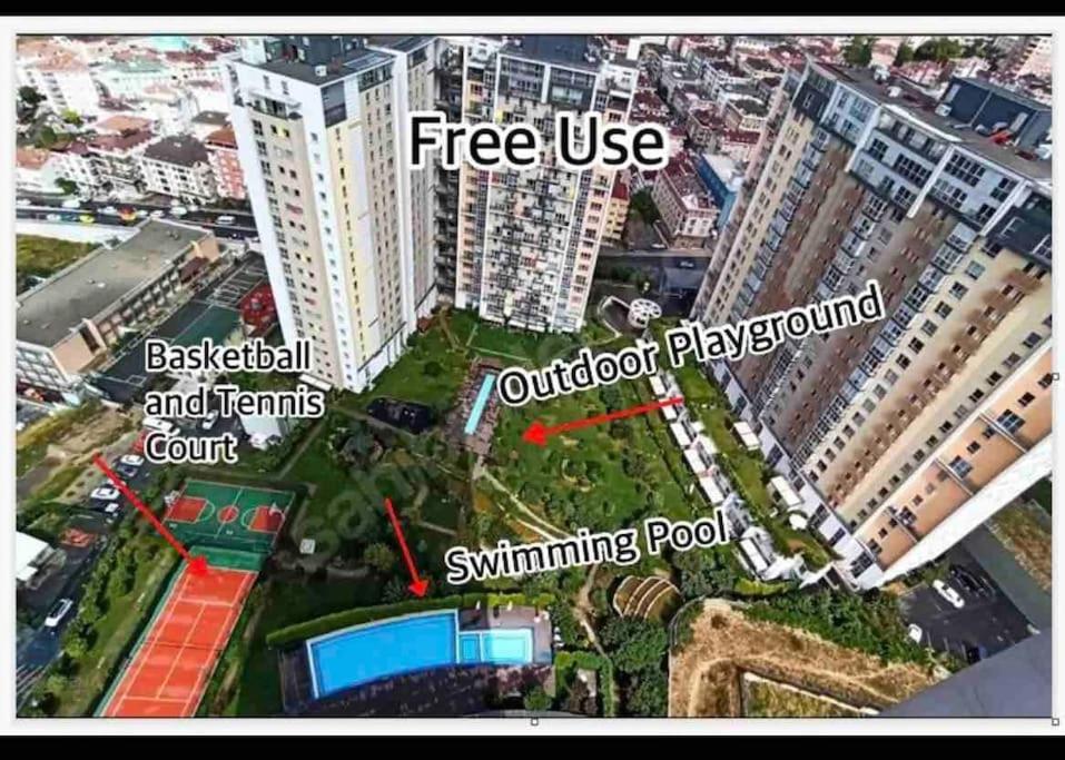 Apartment Acik Havuz Ve Deniz Manzarasi Sunan Site Ev Istanbul