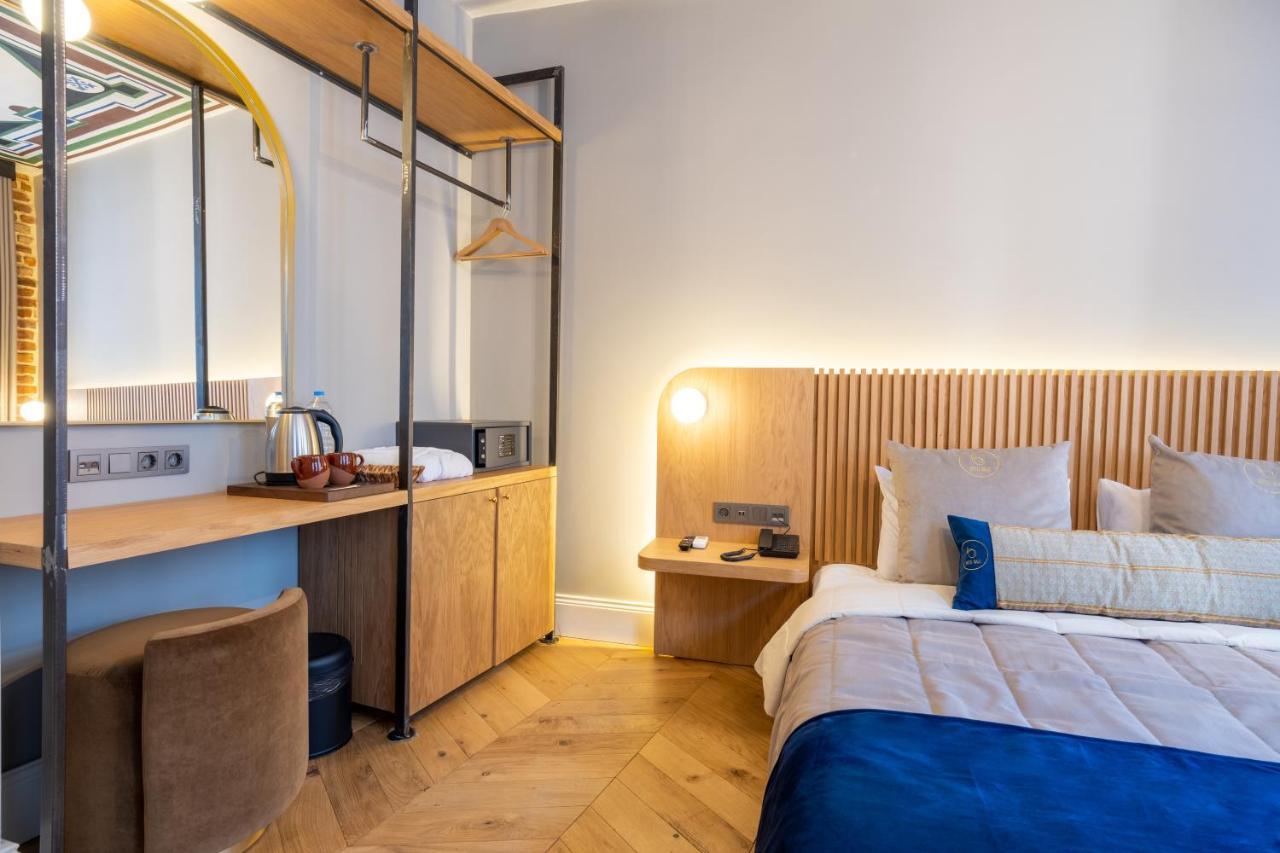 Balo Otel