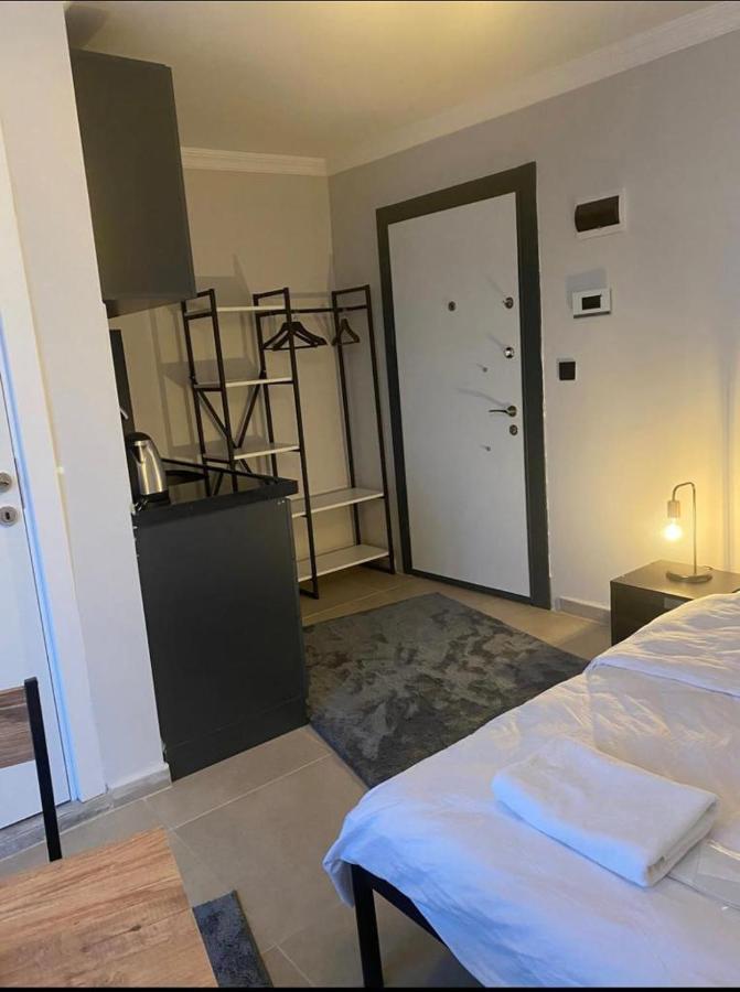 Street Suites Apartment *