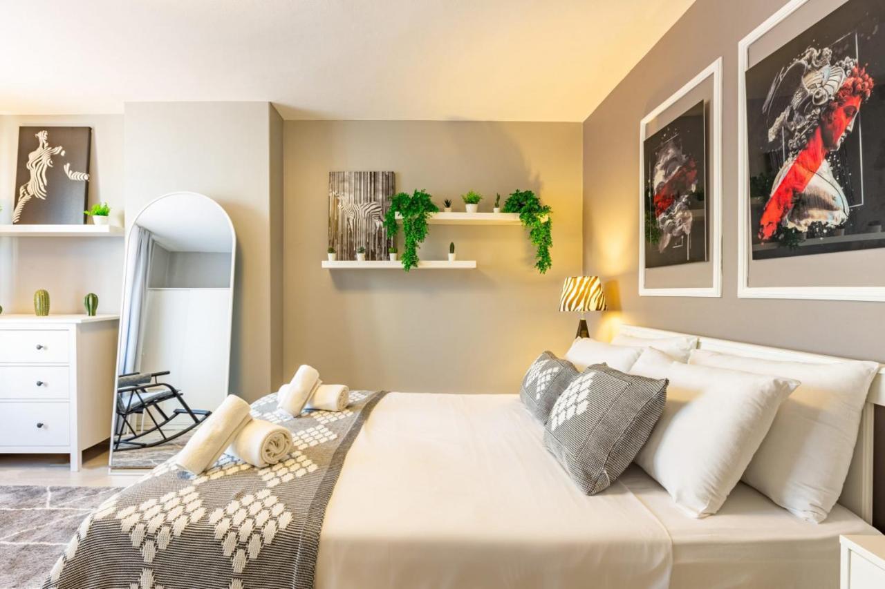 Apartament Apartment *