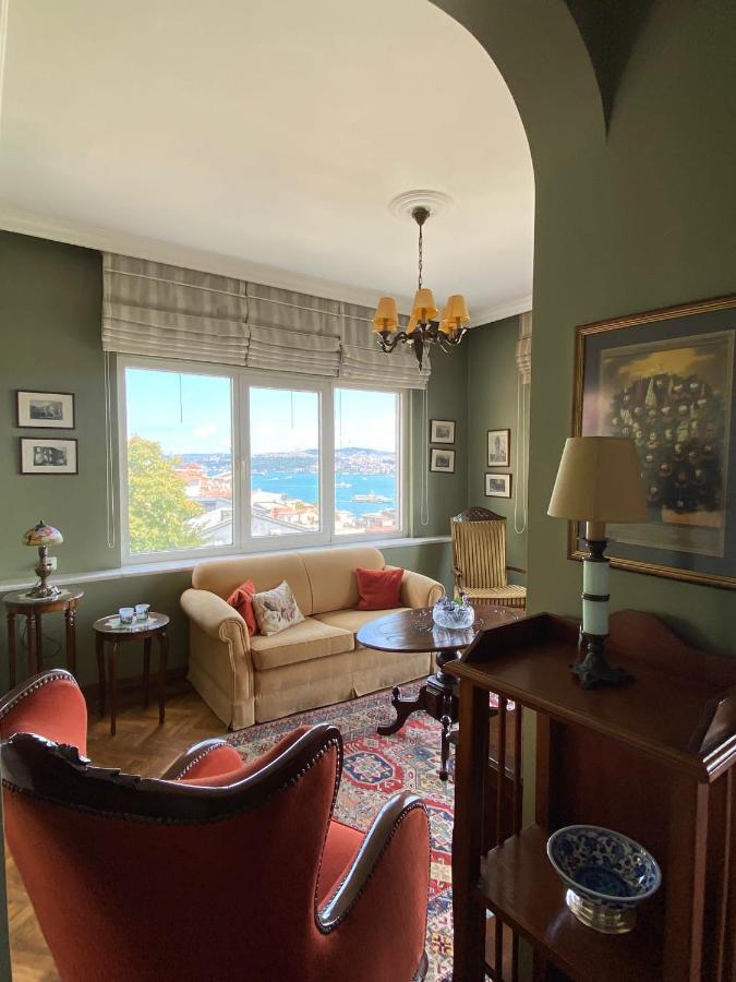Stunning Sea View And Location, 2br