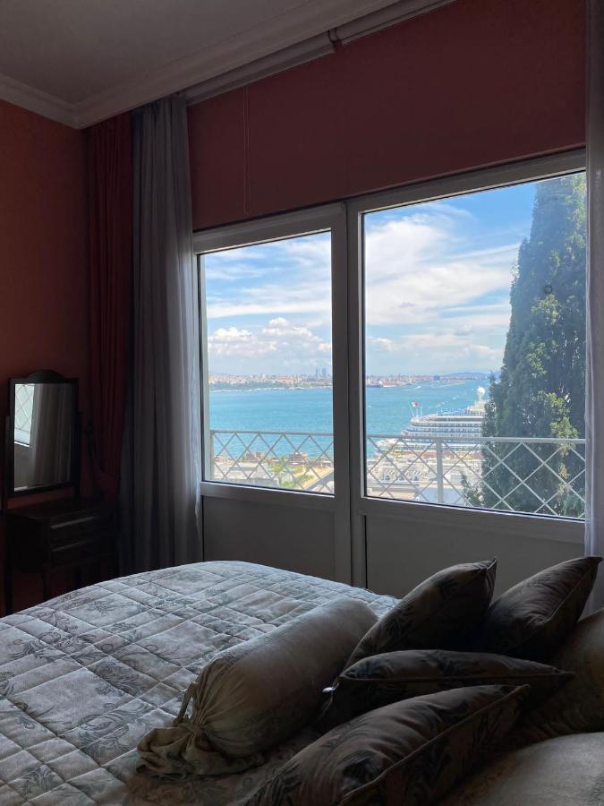 Stunning Sea View And Location, 2br Apartment
