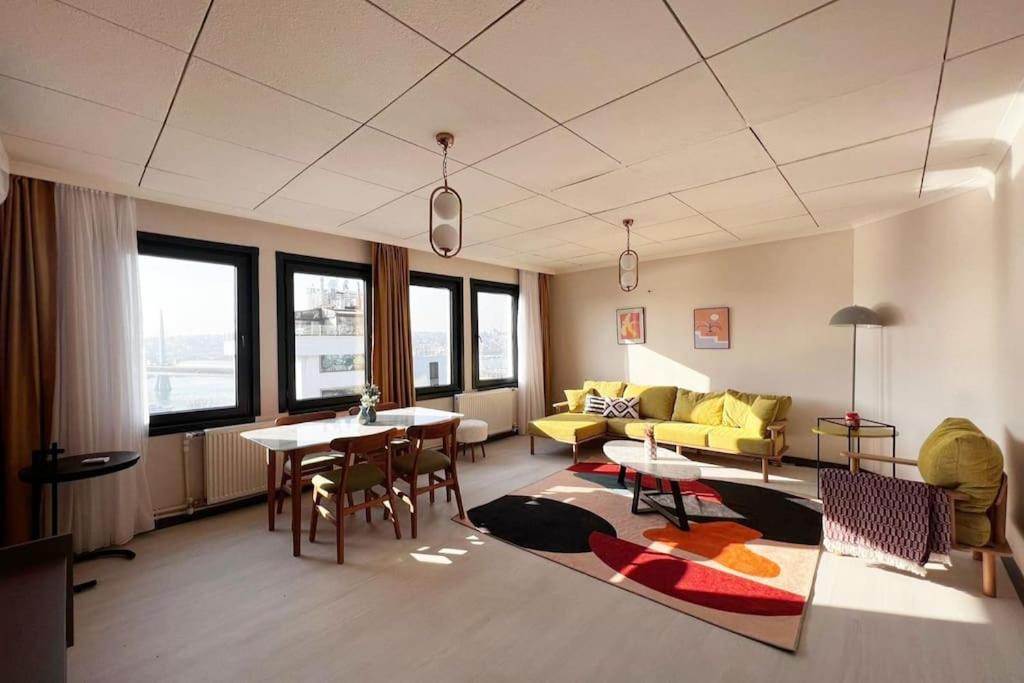 Karakoey Goldenhorn Ultra Luxury Flat, 4br,sea View Daire *