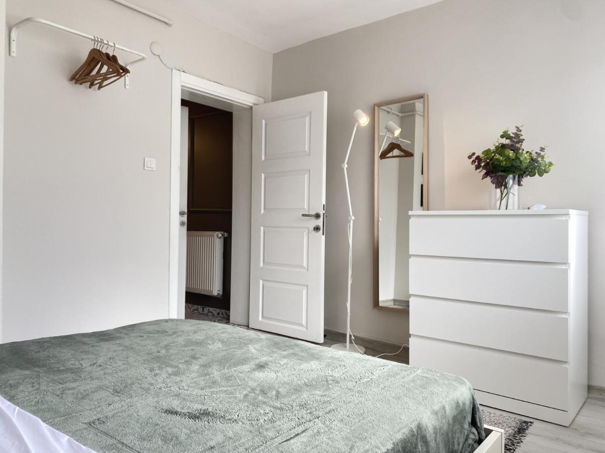 Apartment Spacious Oasis In Beyoglu Steps From Galataport Istanbul