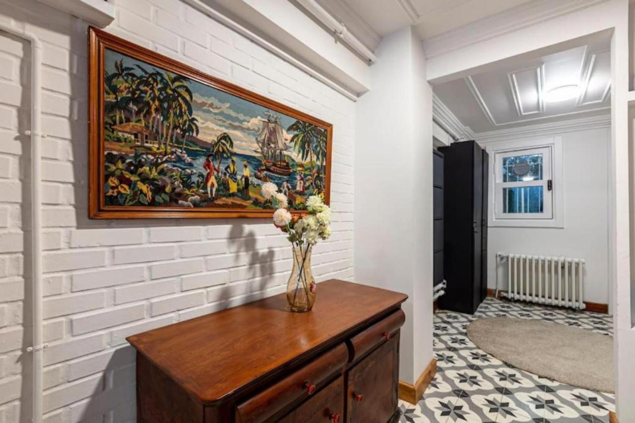 Daire Historical 4-br Steps From Besiktas Stadium & Bosphorus Views - Prime Nisantasi Location! *