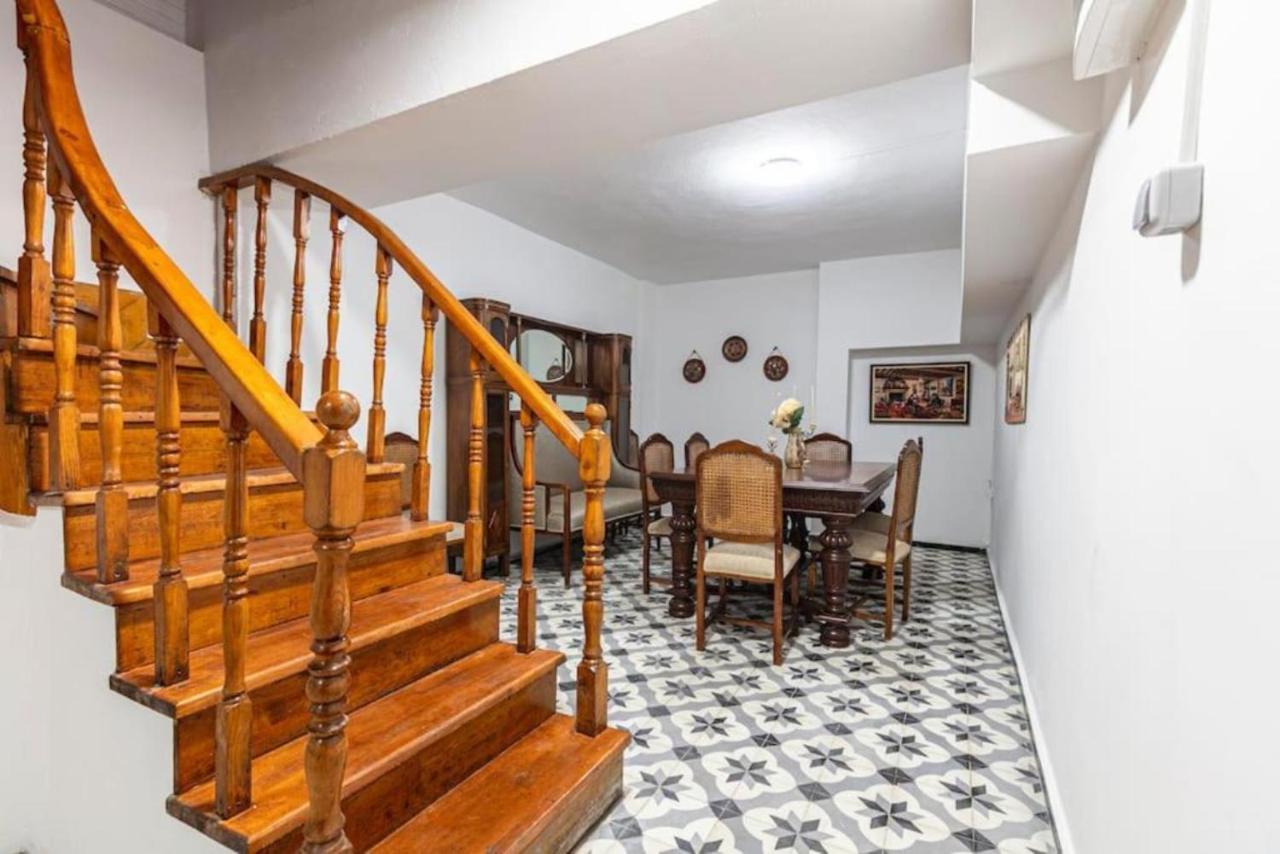 Historical 4-br Steps From Besiktas Stadium & Bosphorus Views - Prime Nisantasi Location! *
