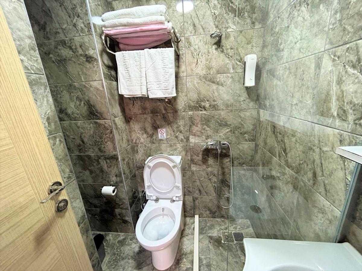 Hotel Zmf *