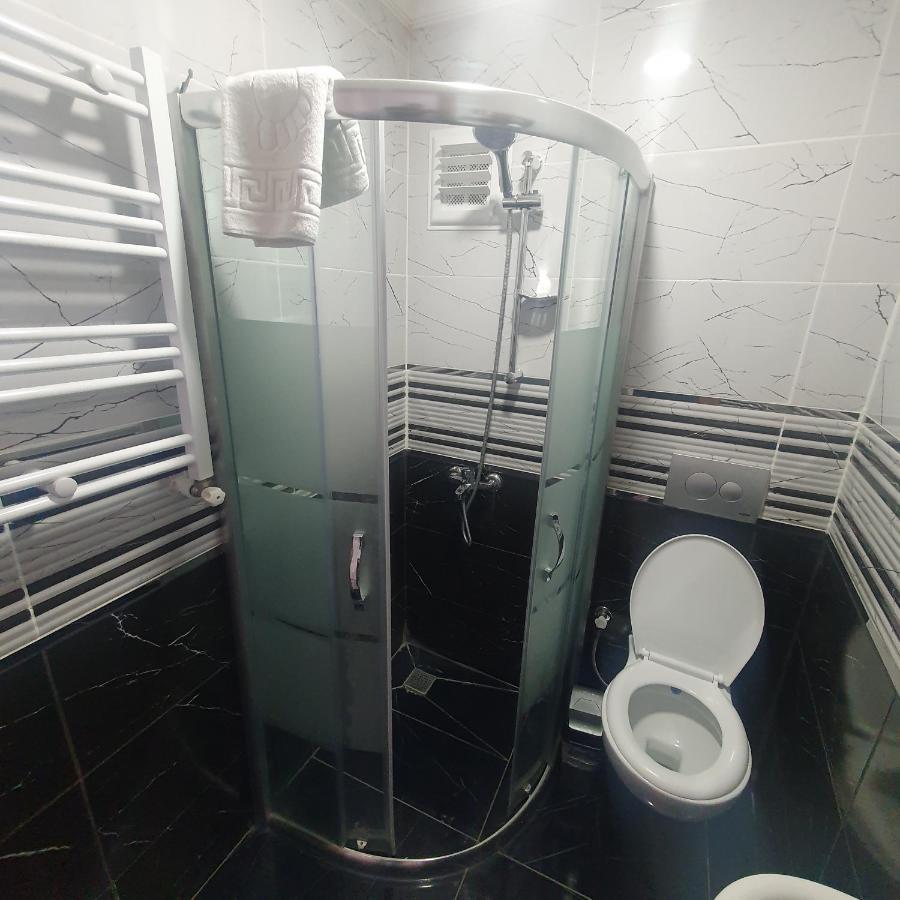 Apartment Balat Homes
