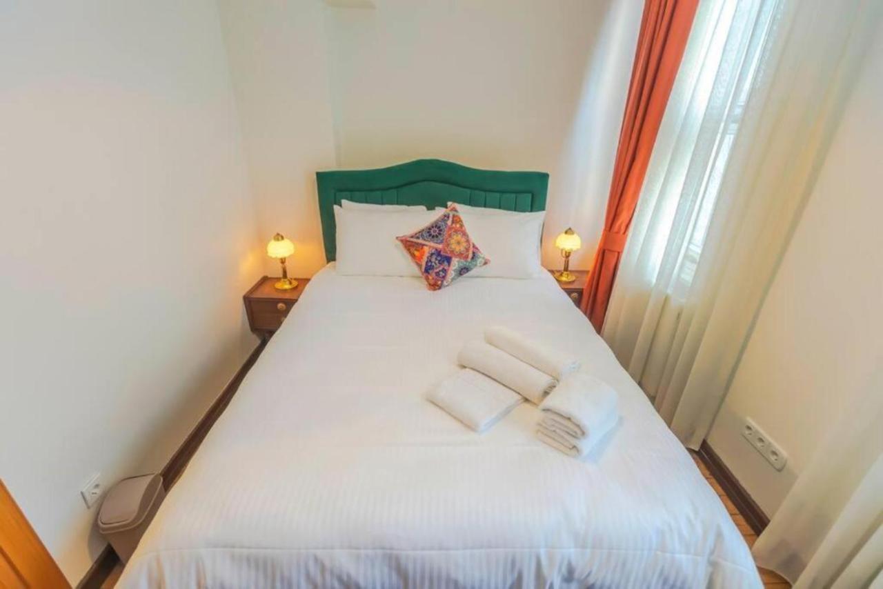 Apartamento 4-story Gem In Cihangir - 5 Bedroom & Cute Rooftop Istambul