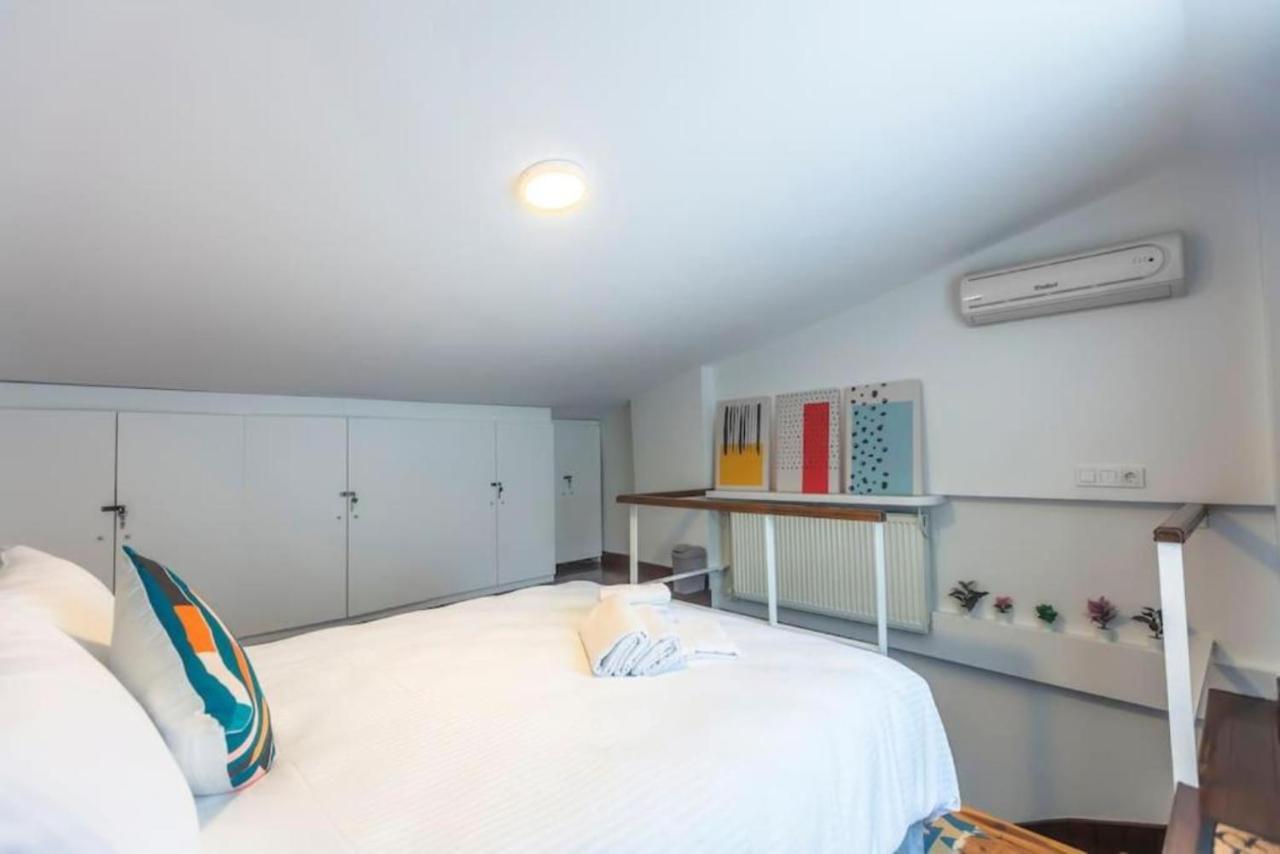 Apartamento 4-story Gem In Cihangir - 5 Bedroom & Cute Rooftop