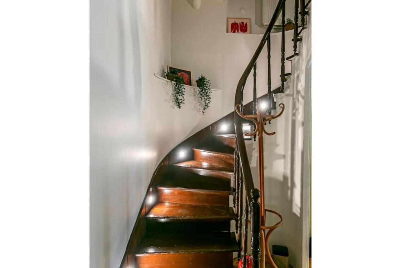 4-story Gem In Cihangir - 5 Bedroom & Cute Rooftop Apartamento Istambul