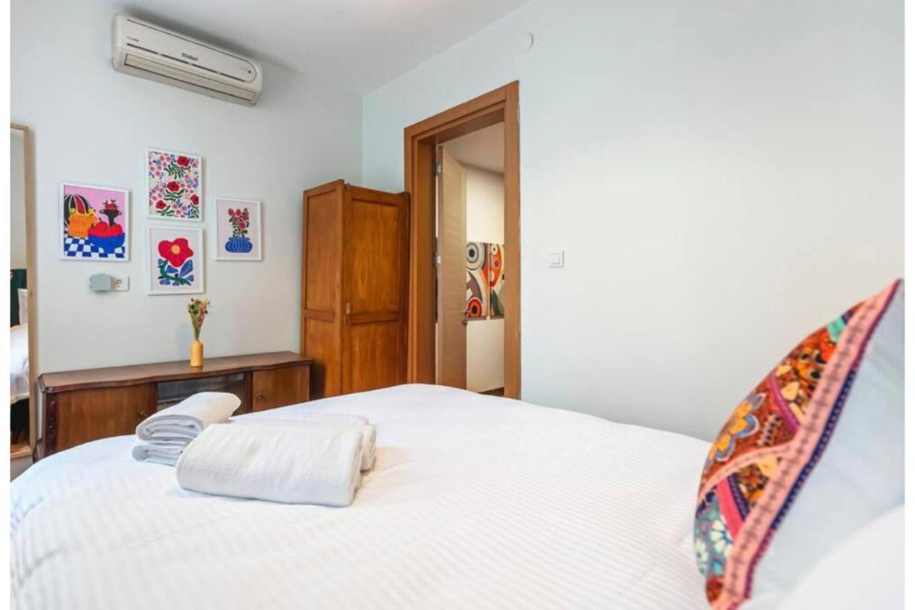 4-story Gem In Cihangir - 5 Bedroom & Cute Rooftop Istambul