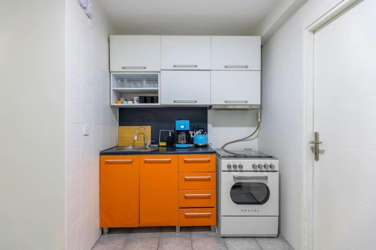 4-story Gem In Cihangir - 5 Bedroom & Cute Rooftop * İstanbul