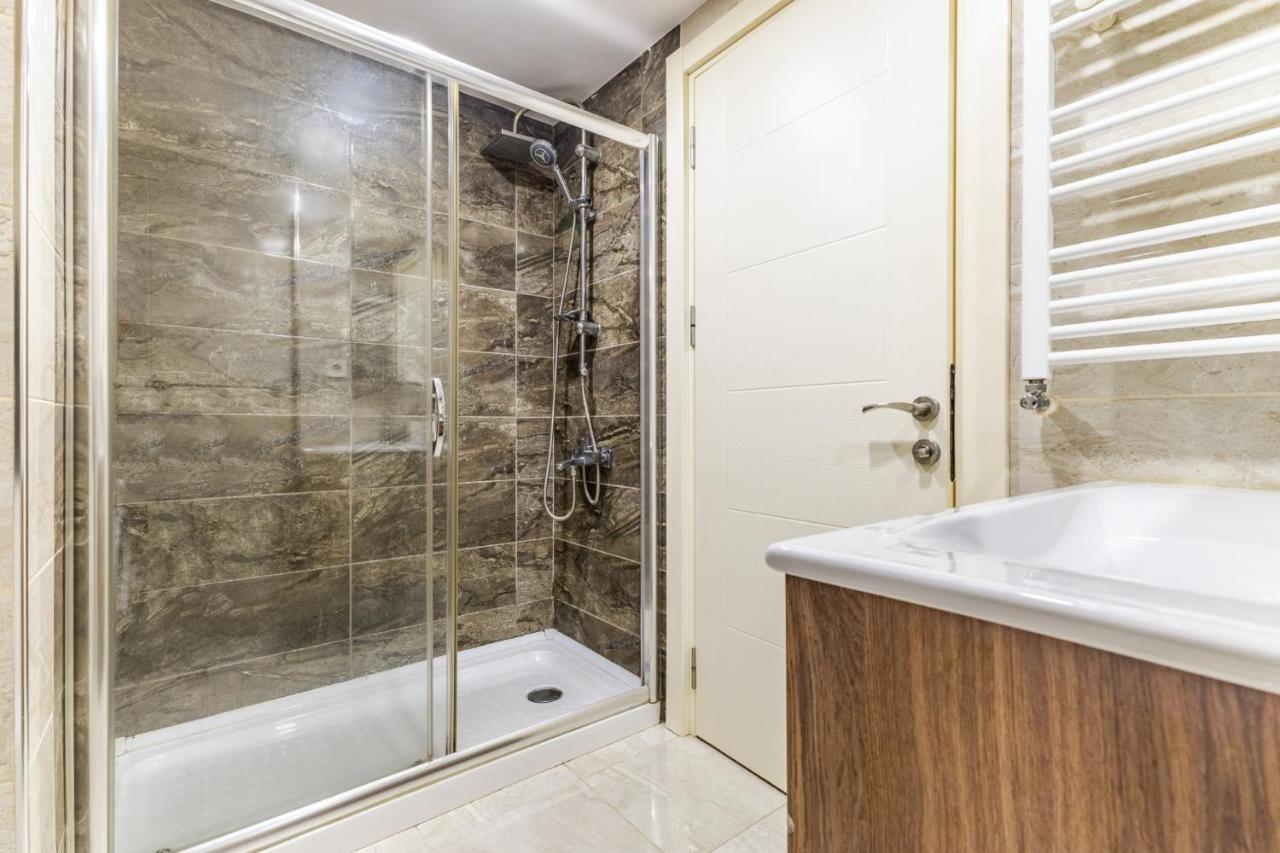 Apartment Stylish And Centrally Located Flat In Sisli *