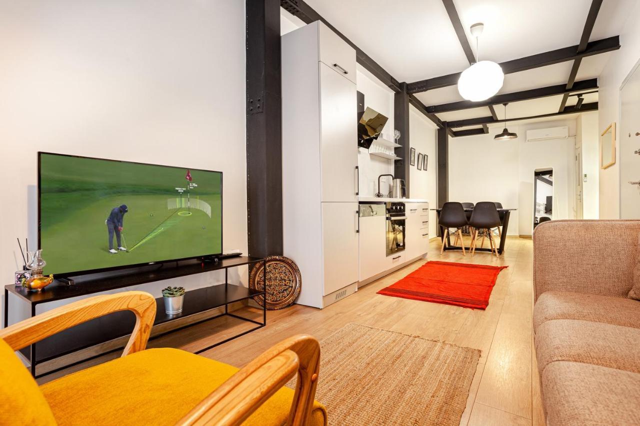 Amalia By Oval Aparthotel 5*