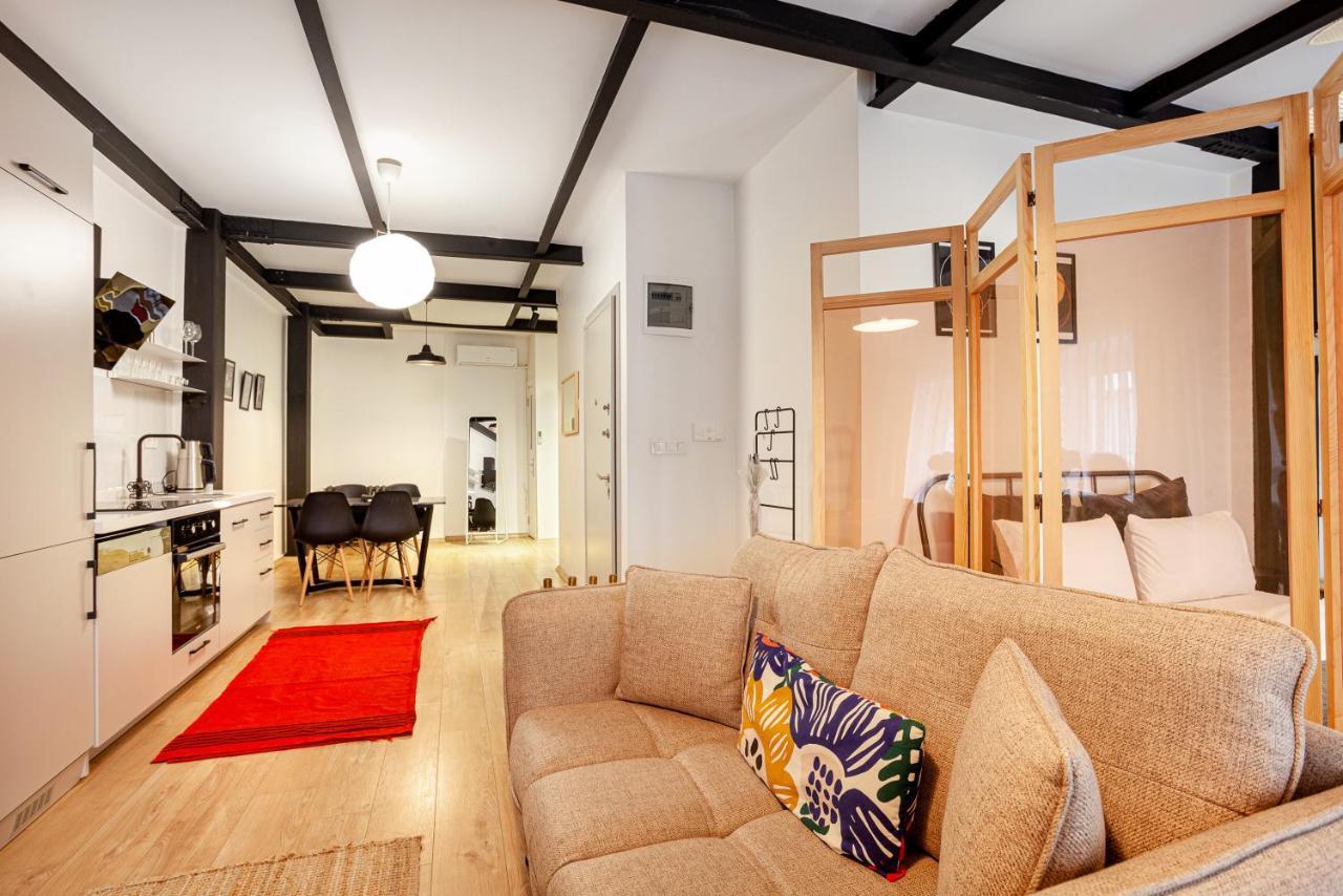Amalia By Oval Aparthotel