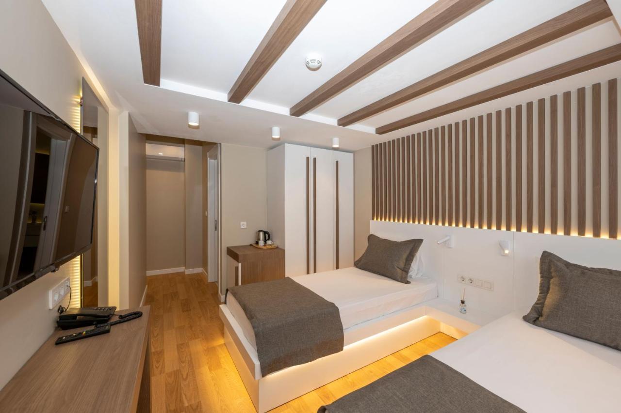 Hotel Grand *
