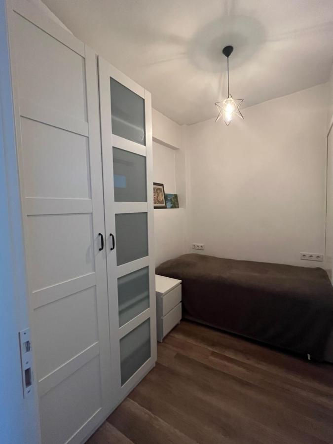 Centrally Located, 2+1 House In Taksim, Cihangir Apartamento