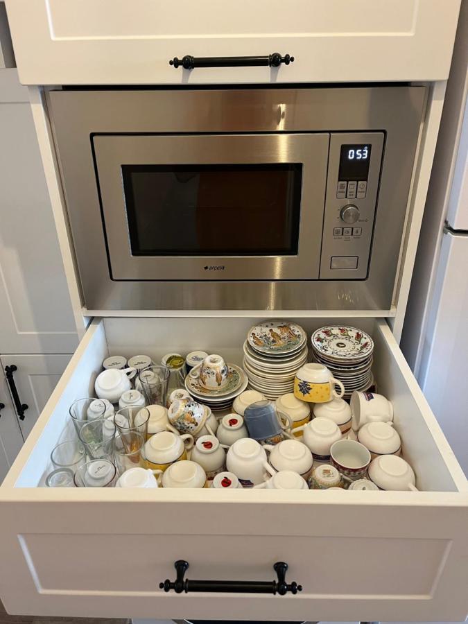 Apartamento Centrally Located, 2+1 House In Taksim, Cihangir *