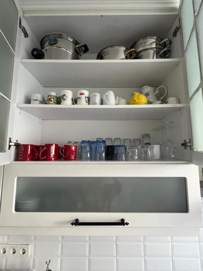 Centrally Located, 2+1 House In Taksim, Cihangir *