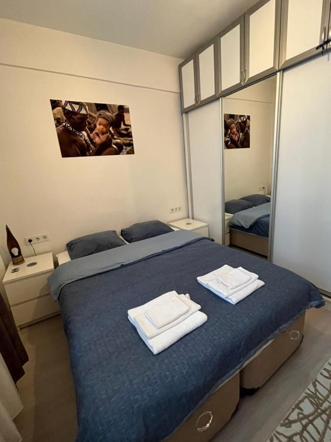 Apartamento Centrally Located, 2+1 House In Taksim, Cihangir *