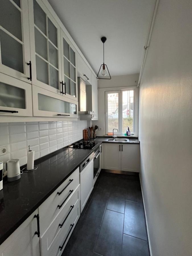 Apartment Centrally Located, 2+1 House In Taksim, Cihangir