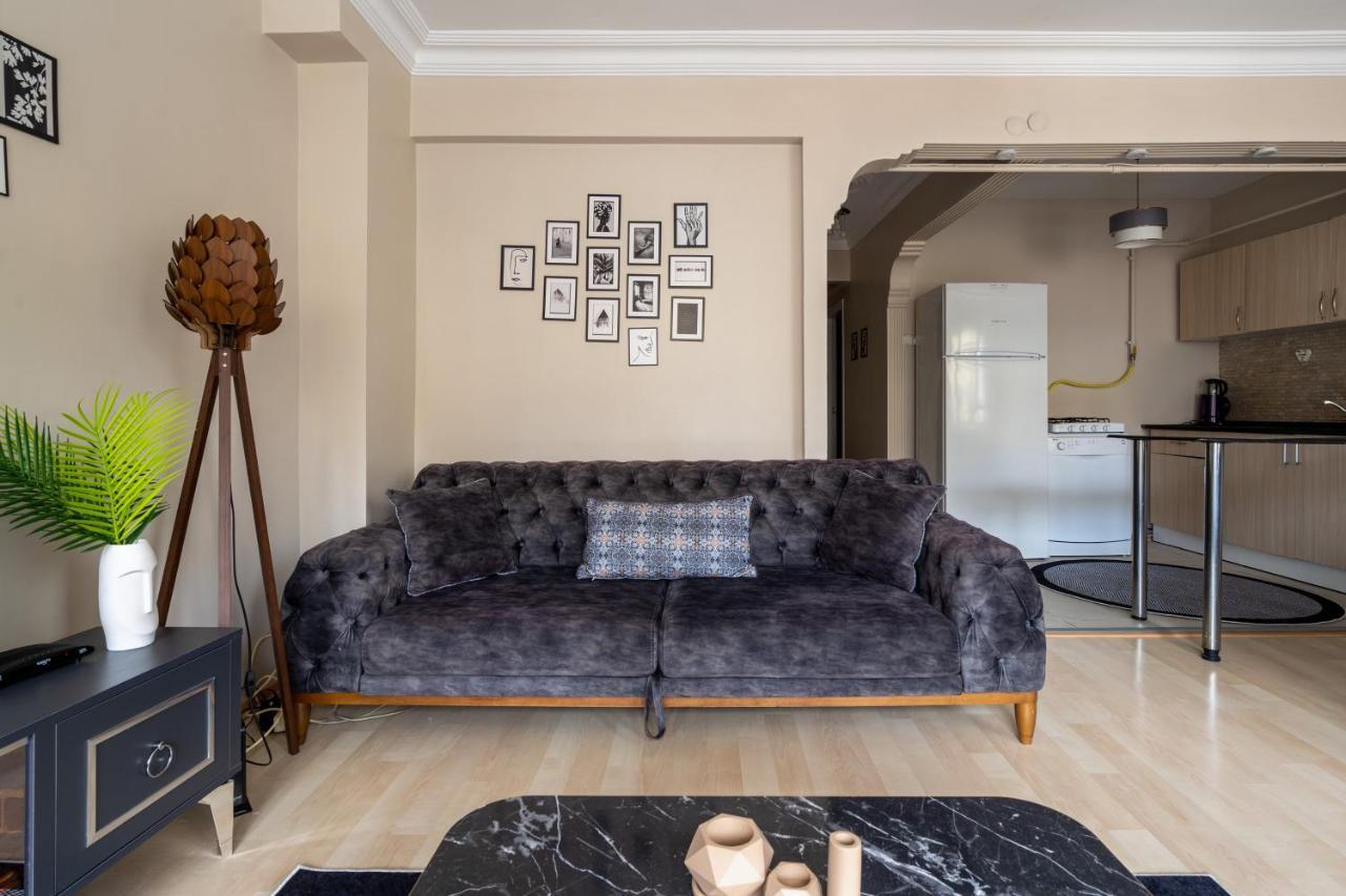 Besiktas And Sisli Luxury Flat *