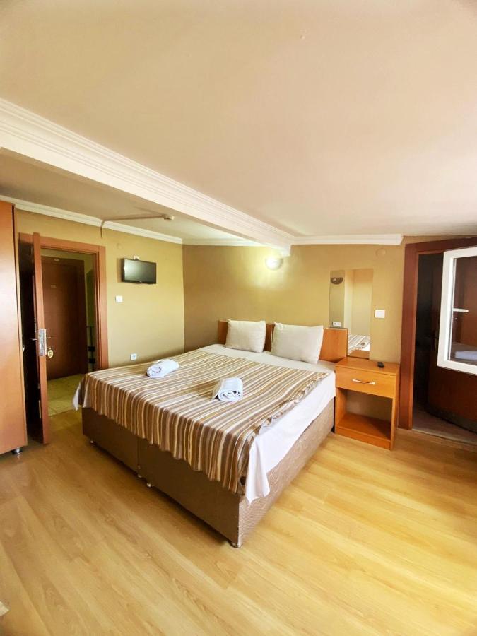 Ulubat Castle 3* Istanbul