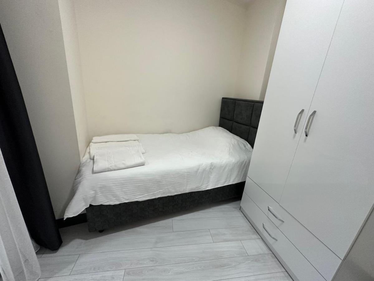 Rose Apartment *