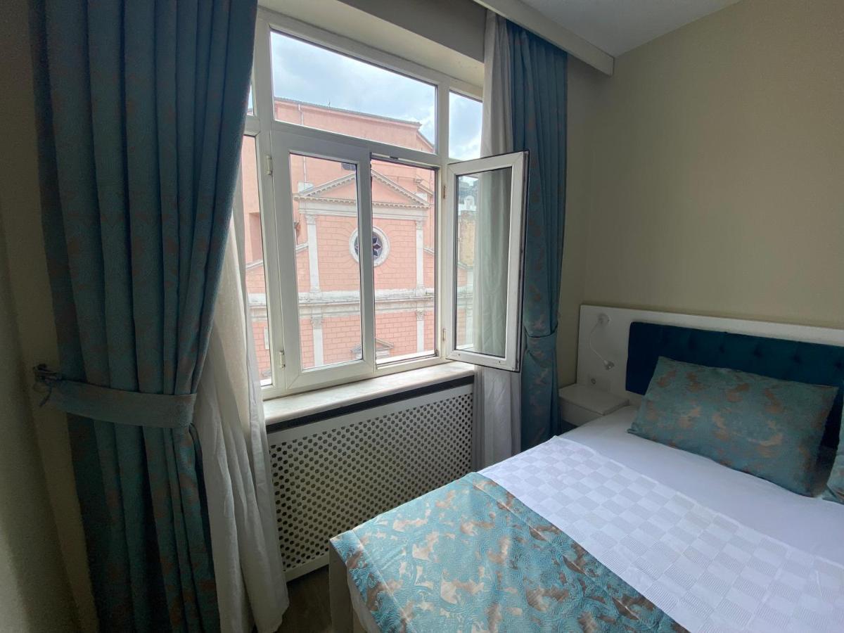 Hotel Bunkahaus 2*