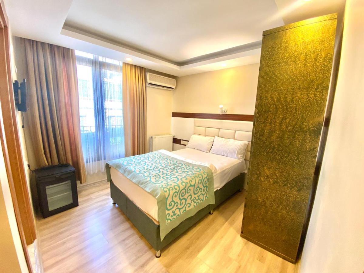 Lara Hotel 3*