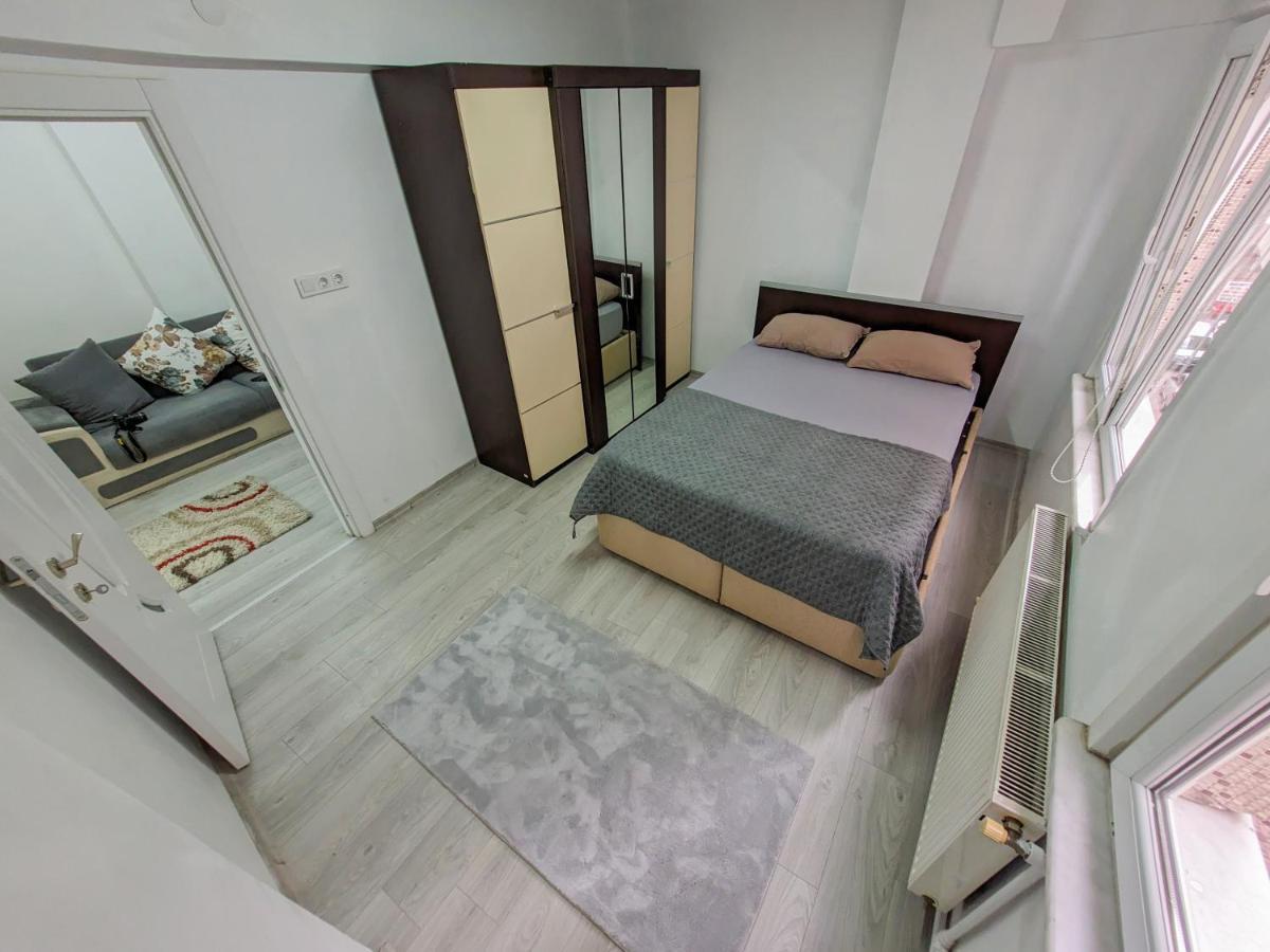 5 Minute Walking Distance Tram-metro-metrobus/1 Minute For Park/10 Minute For Mall Apartment