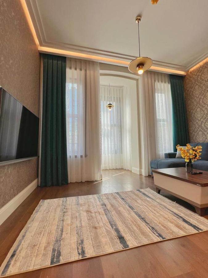 Taksim 360 Apartment *