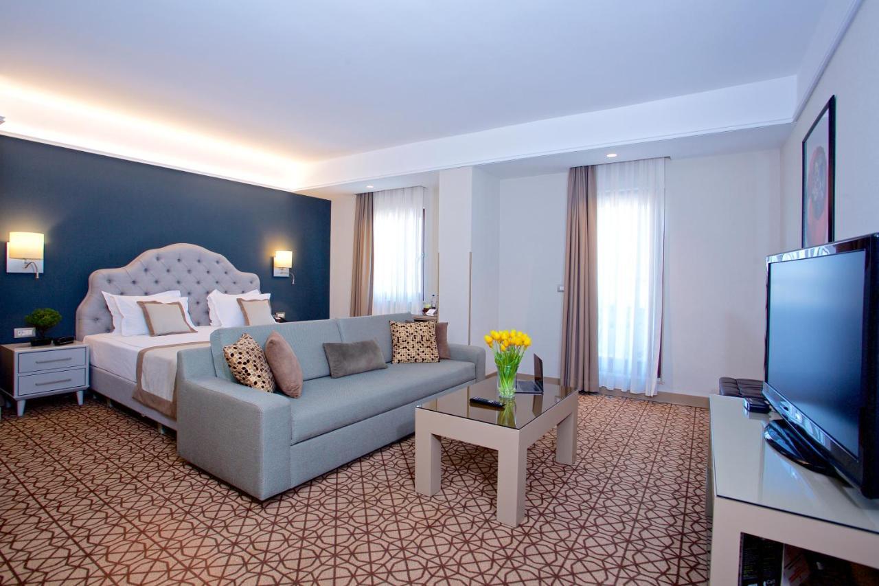 Ramada By Wyndham Taksim 4*