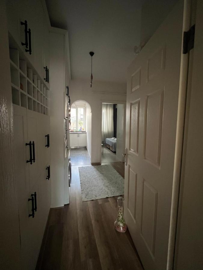 Centrally Located, 2+1 House In Taksim, Cihangir * Istambul