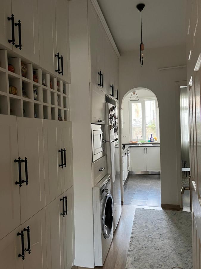 Centrally Located, 2+1 House In Taksim, Cihangir