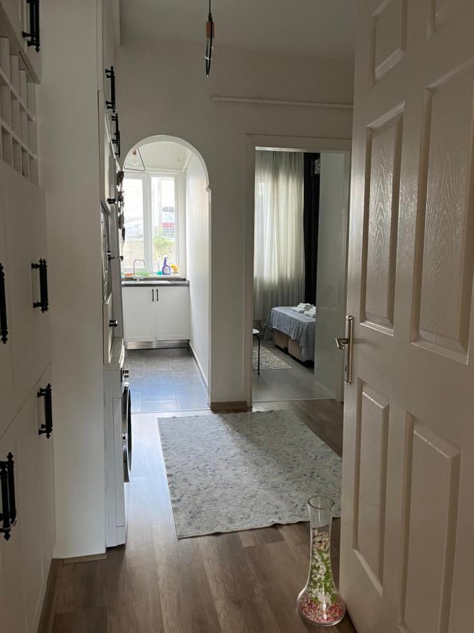Centrally Located, 2+1 House In Taksim, Cihangir