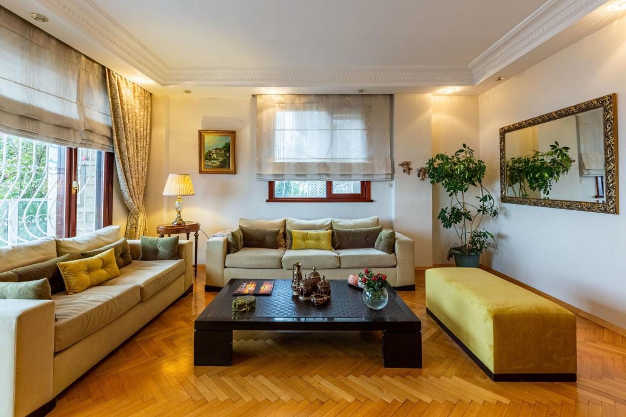 Apartment Flat Near Bosphorus Coast With View In Uskudar Istanbul