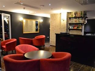 Air Boss Airport And Fair Hotel 4*