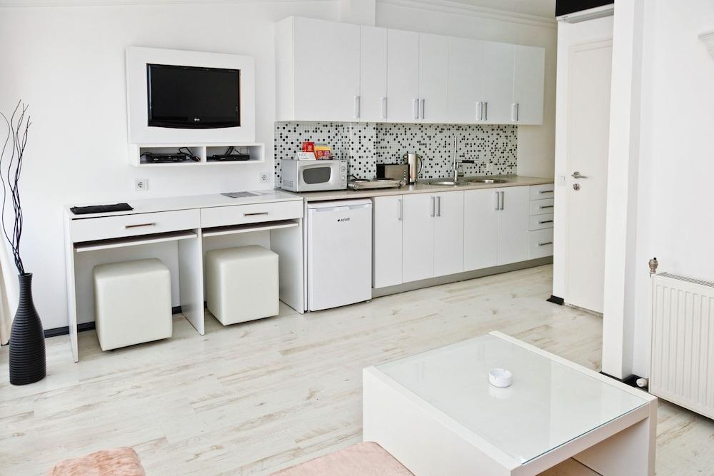 Royal Pera Taksim Aparthotel 3*