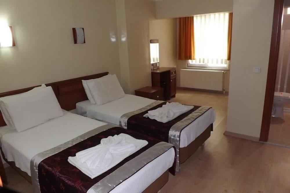 Kafkas Hotel 3*