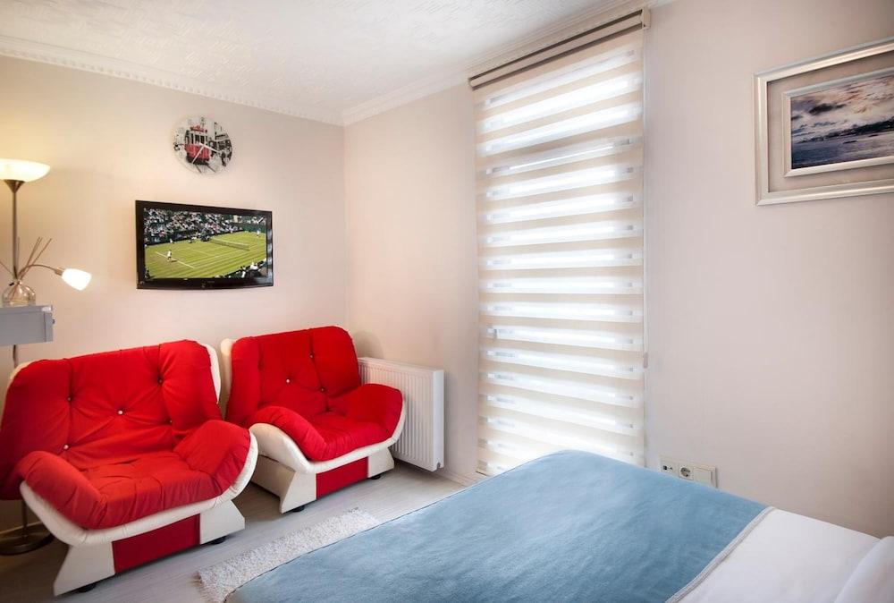 Aparthotel Lemon 3*