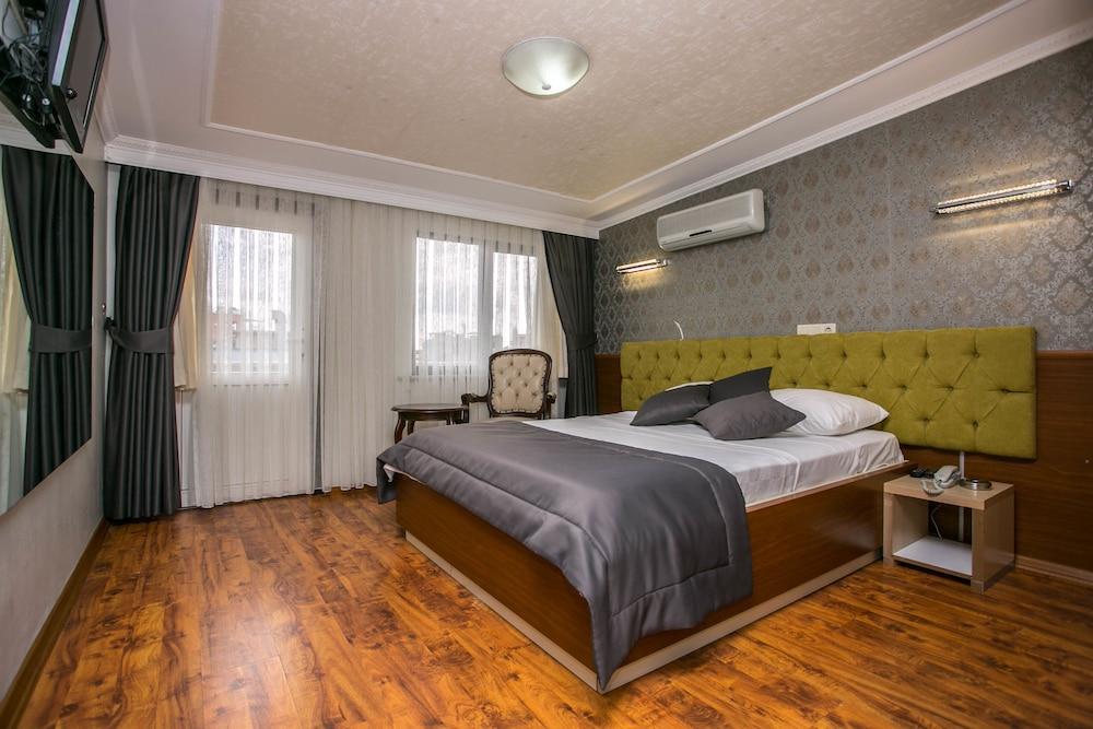 Hotel Pera Capitol