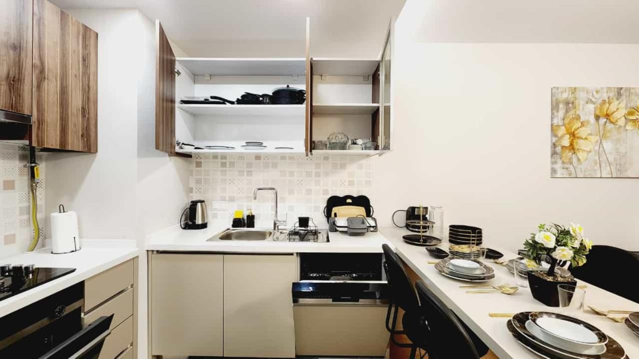 Alyateras * Istanbul