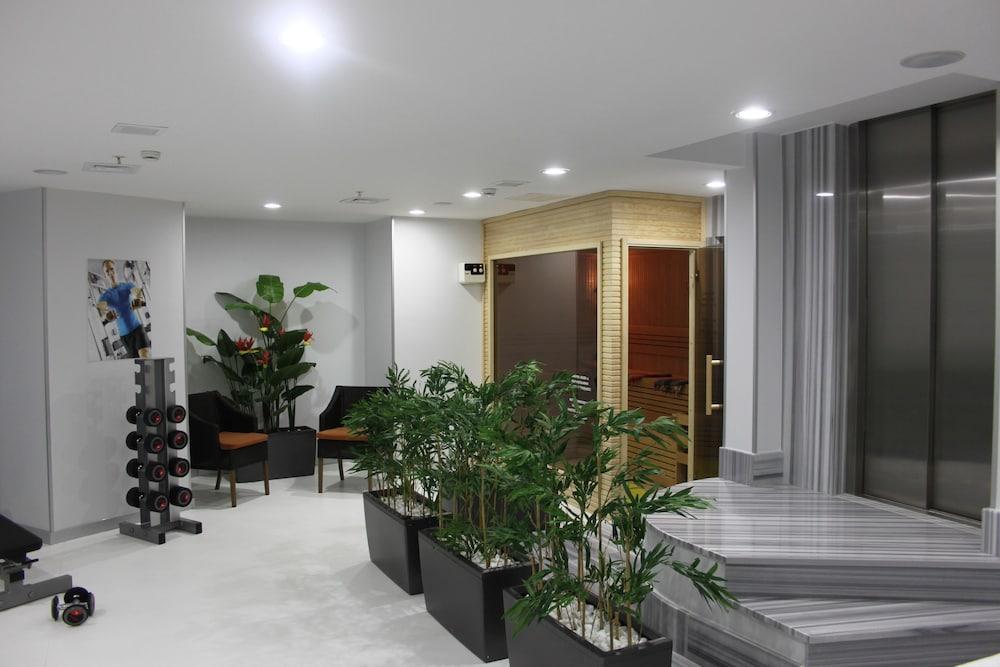 Hotel Troya 3*