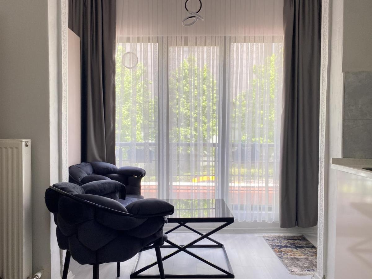 Studio Flat 1 Min To Trump Mall And Metro In Sisli Apartamento